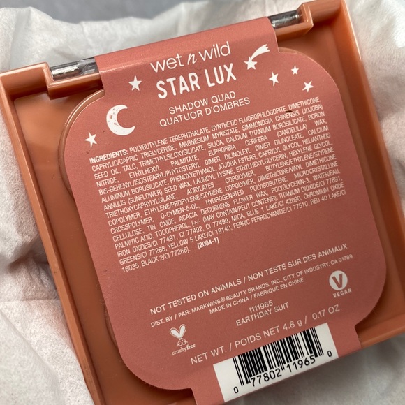 Wet n wild STAR LUX EARTHDAY SUIT SHADOW QUAD FANTASY MAKERS MOSH PIT PALETTE - Picture 4 of 9